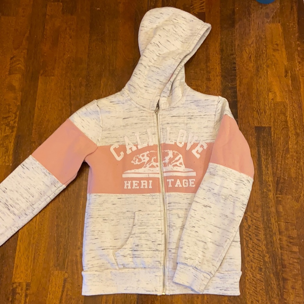 Girls zip up jacket w/ hood